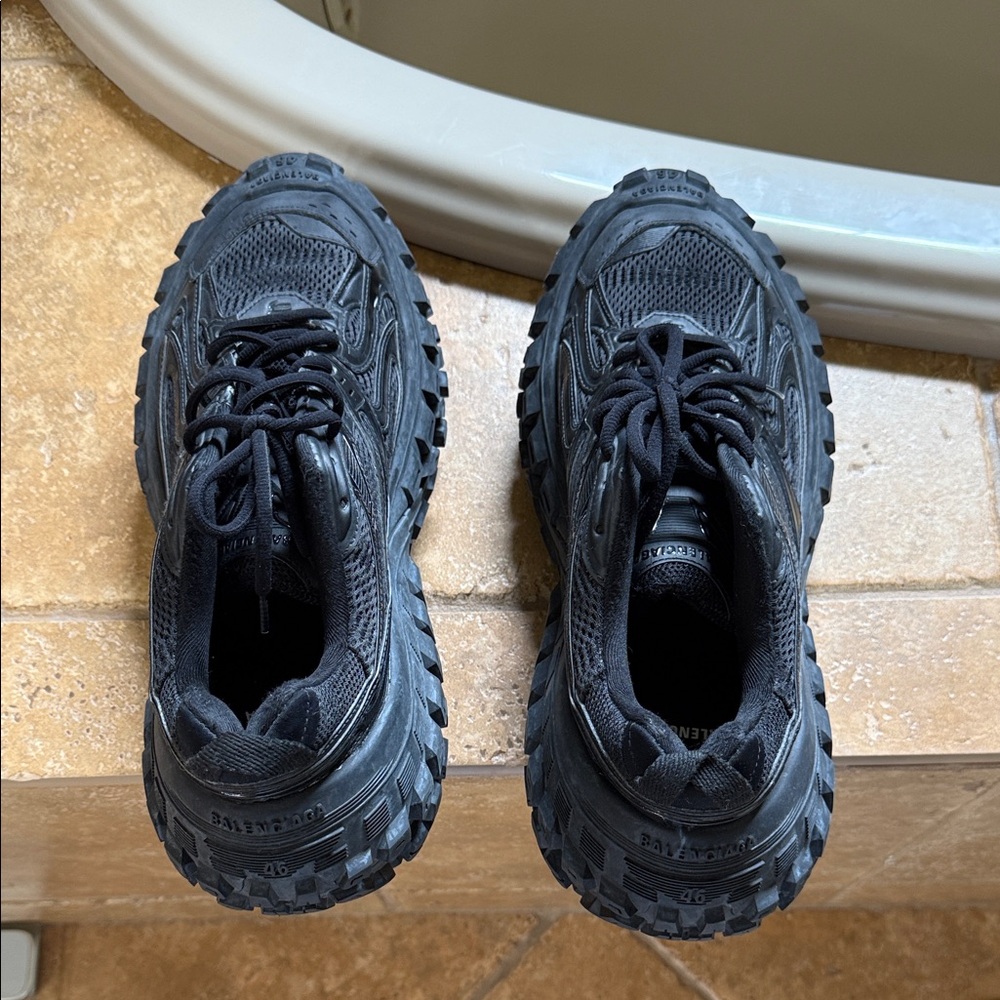 Balenciaga Kids Black Sneakers